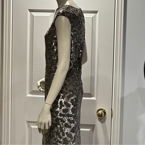 NWT Rachel Gilbert Carlotta Silver Sequin Floor Length Sz 10 Boatneck Gown - Picture 6 of 13